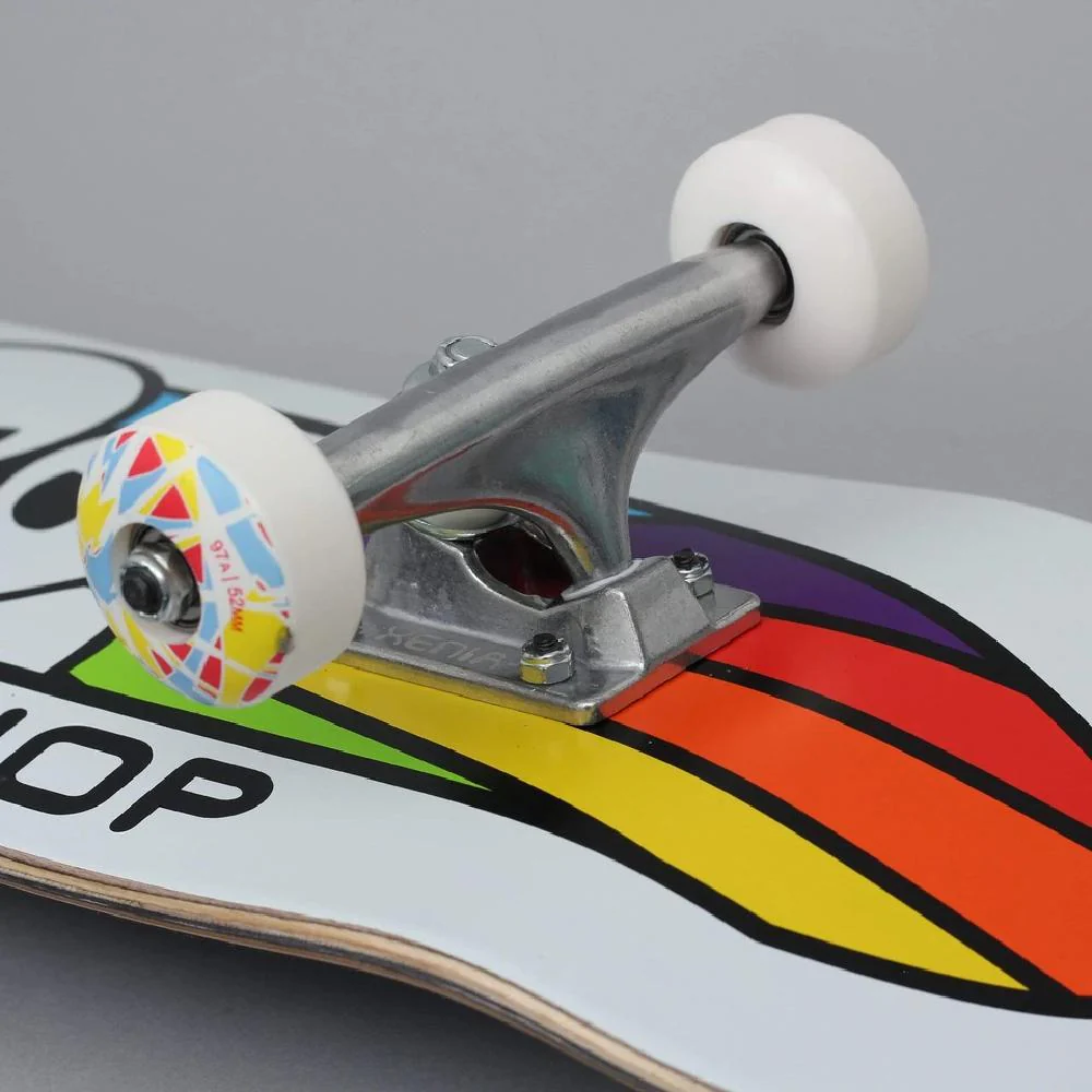 Alien Workshop Spectrum White 8.0" Skateboard - Image 3